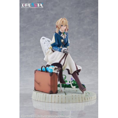 VIOLET EVERGARDEN - Violet Evergarden Dressta Ver. Taito PVC Figure 17 cm