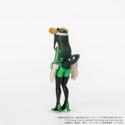 MY HERO ACADEMIA - Tsuyu Asui CK-M12 Collekazaro Takara Tomy Action Figure 10 cm
