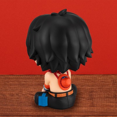 ONE PIECE - Portgas D. Ace Look Up (Re-run) PVC Figure 11 cm