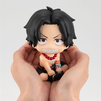 ONE PIECE - Portgas D. Ace Look Up (Re-run) PVC Figure 11 cm