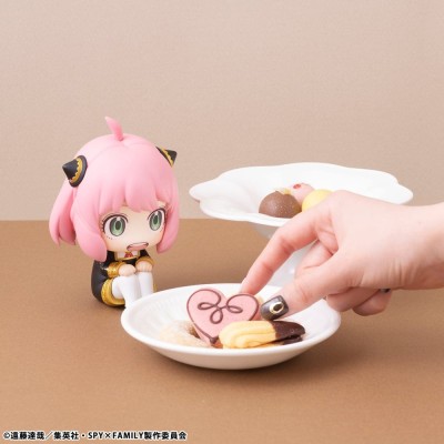 SPY X FAMILY - Anya Forger Look Up (Re-run) PVC Figure 11 cm