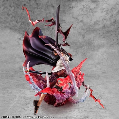 ONE PIECE - Leader of Red Hair Pirates Red-Haired Shanks Kamusari P.O.P SA-MAXIMUM Megahouse PVC Figure 25 cm