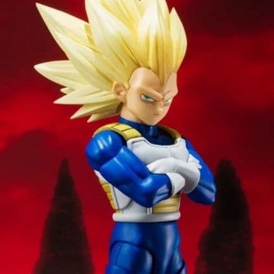 DRAGON BALL DAIMA - Super Saiyan 3 Vegeta S.H.Figuarts Action Figure 15 cm