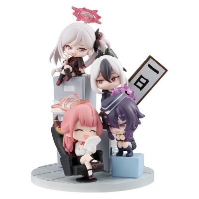 BLUE ARCHIVE - FigUnity Megahouse PVC Figure 14 cm