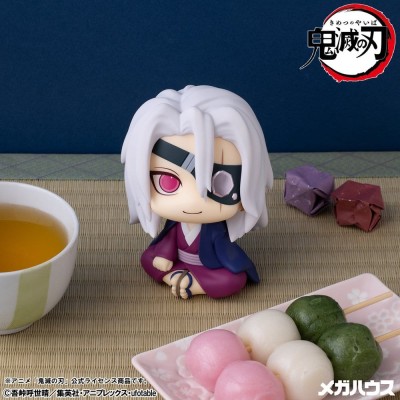 DEMON SLAYER: KIMETSU NO YAIBA - Tengen Uzui (with gift) Former Otobashira Ver. Look Up Megahouse PVC Figure 11 cm