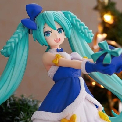 CHARACTER VOCAL SERIES 01 - Hatsune Miku Sapphire Christmas Ver. High Premium Sega PVC Figure 21 cm