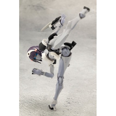 MEGALOMARIA - Unlimited Universe Plastic Model Kit Novice Reproduction 16 cm