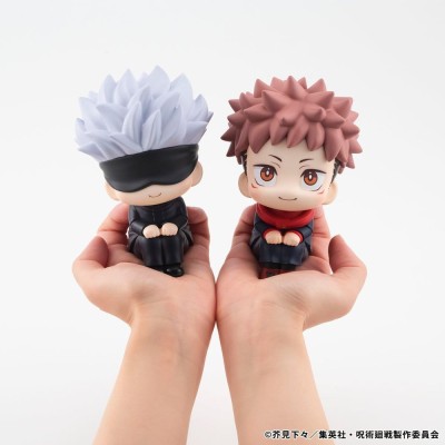 JUJUTSU KAISEN - Yuji Itadori Look Up Ver. PVC Figure 11 cm