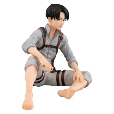 ATTACK ON TITAN - Squad Captain Levi Palm Size Megahouse PVC Figure 9 cm