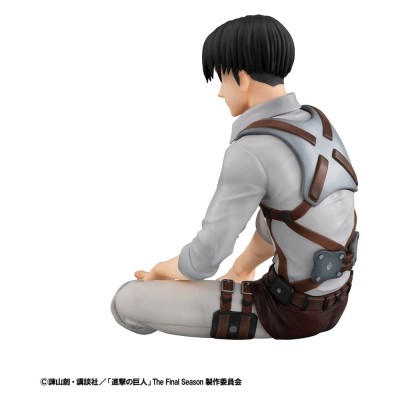 ATTACK ON TITAN - Squad Captain Levi Palm Size Megahouse PVC Figure 9 cm