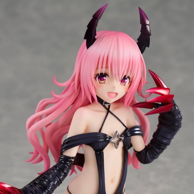 TO LOVE-RU DARKNESS - Momo Belia Deviluke Fillette Ver. Union Creative PVC Figure 15 cm