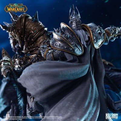 WARCRAFT - The Lich King & Invincible Blizzard Statue 36 cm