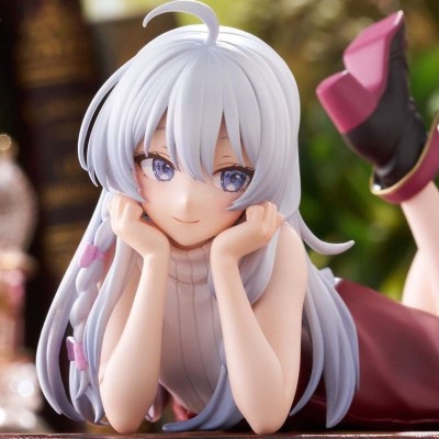 THE JOURNEY OF ELAINA - Elaina Lying Down Ver. Noodle Stopper Furyu PVC Figure 11 cm