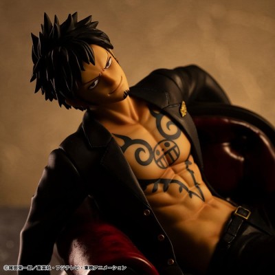 ONE PIECE - Trafalgar Law Ver.R Portrait.Of.Pirates "S.O.C" Megahouse PVC Figure 28 cm