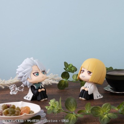 BLEACH - Toshiro Hitsugaya & Shinji Hirako  (with gift) Look Up 2-Pack Megahouse PVC Figures 11 cm