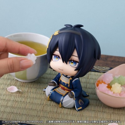 TOUKEN RANBU-ONLINE - Munechika Mikazuki Look Up Megahouse PVC Figure 11 cm