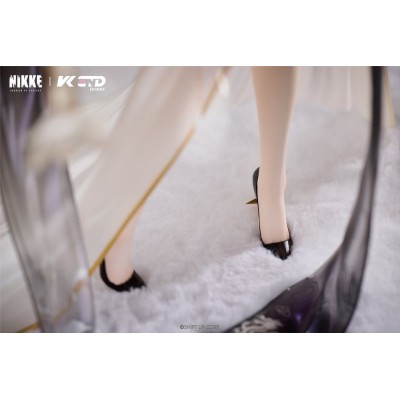 GODDESS OF VICTORY: NIKKE - Crown: Glorious Flower 1/4 Vkend PVC Figure 38 cm