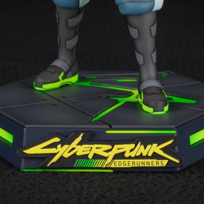 CYBERPUNK EDGERUNNERS - David Dark Horse PVC Figure 23 cm