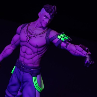 CYBERPUNK EDGERUNNERS - David Dark Horse PVC Figure 23 cm