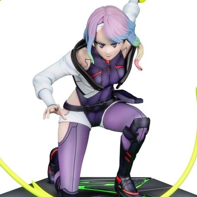 CYBERPUNK EDGERUNNERS - Lucy Dark Horse PVC Figure 18 cm
