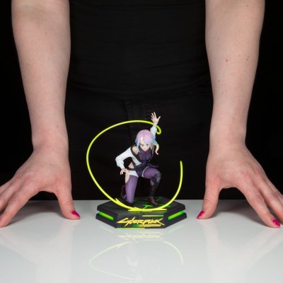 CYBERPUNK EDGERUNNERS - Lucy Dark Horse PVC Figure 18 cm