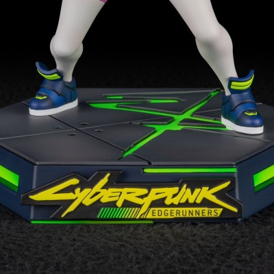 CYBERPUNK EDGERUNNERS - Rebecca Dark Horse PVC Figure 15 cm