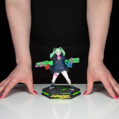 CYBERPUNK EDGERUNNERS - Rebecca Dark Horse PVC Figure 15 cm