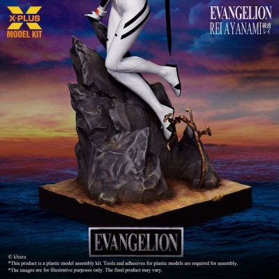 EVANGELION - Rei Ayanami 1/8 (Reproduction) X-Plus Plastic Model Kit 20 cm