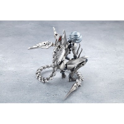 MEGALOMARIA UNLIMITED UNIVERSE - Wreckage Hunter Kotobukiya Plastic Model 25 cm
